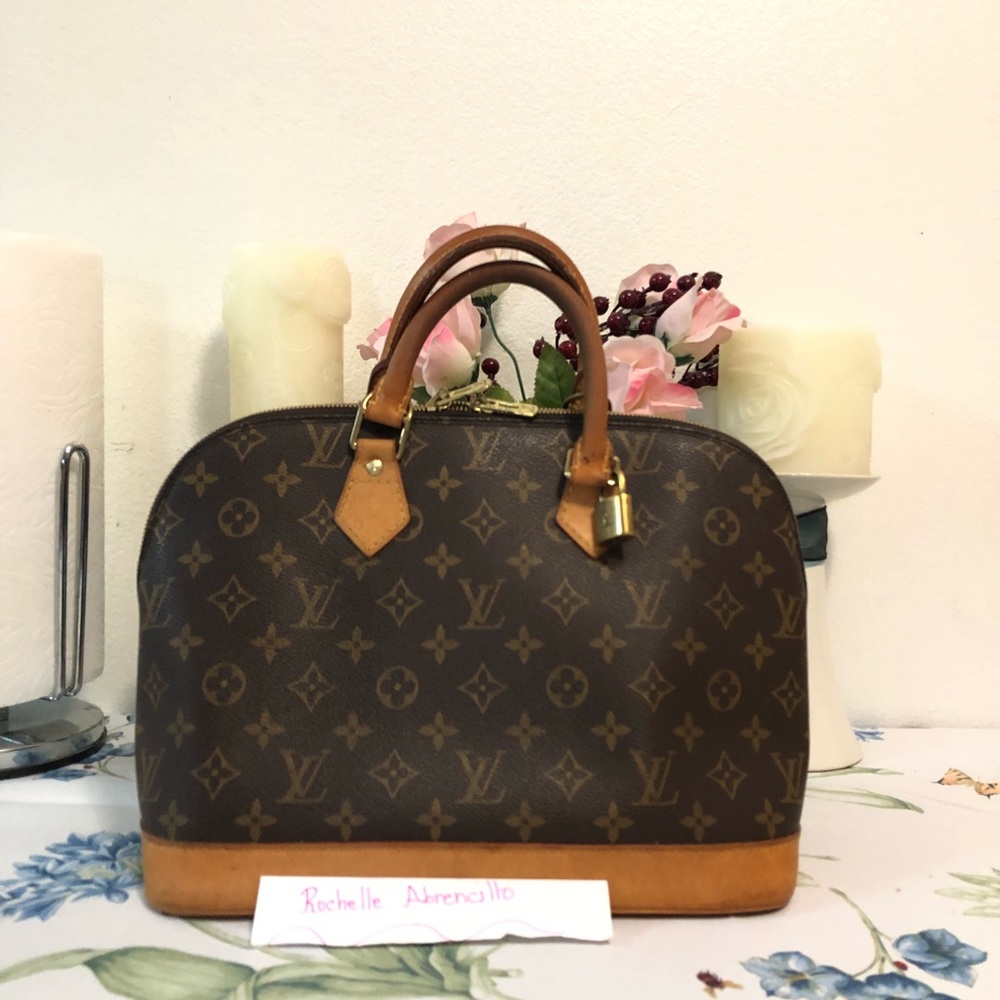 Authentic Louis Vuitton Alma Pm